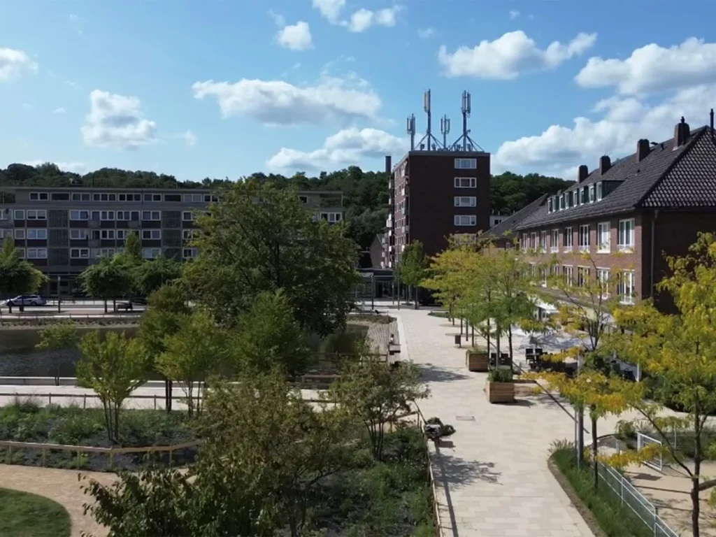 Luftansicht des Bastinsweihers in Stolberg