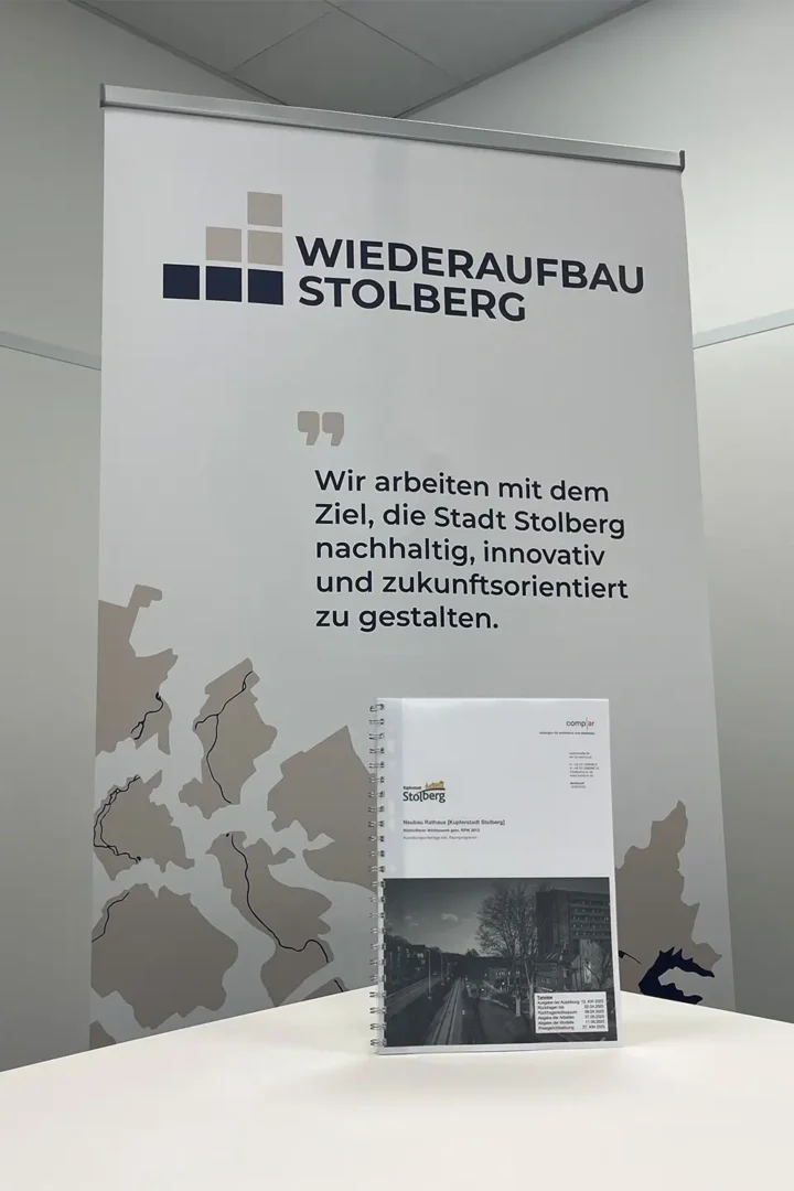 Roll-Up und Heft zum Wiederaufbau Stolberg